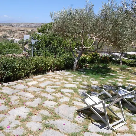 Exquisite Estate, Serene Environment Léfkesz