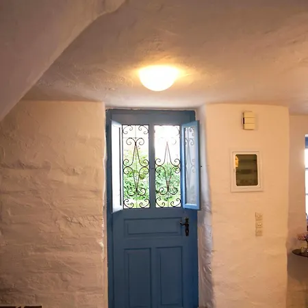 Nyaraló Exquisite Estate, Serene Environment