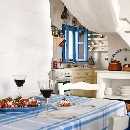 Exquisite Estate, Serene Environment * Lefkes (Paros)